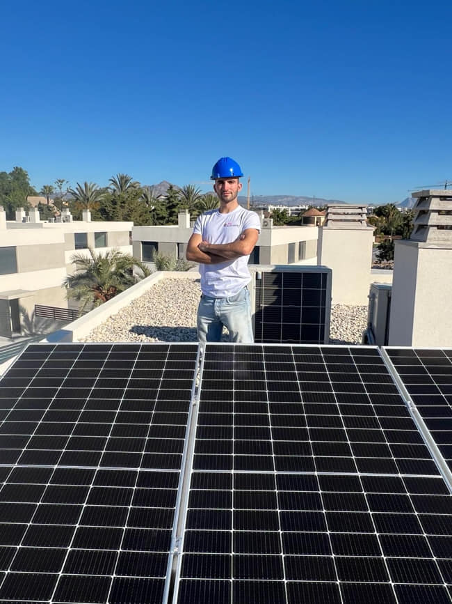 Energía Fotovoltaica: Aprovechando el Poder del Sol.